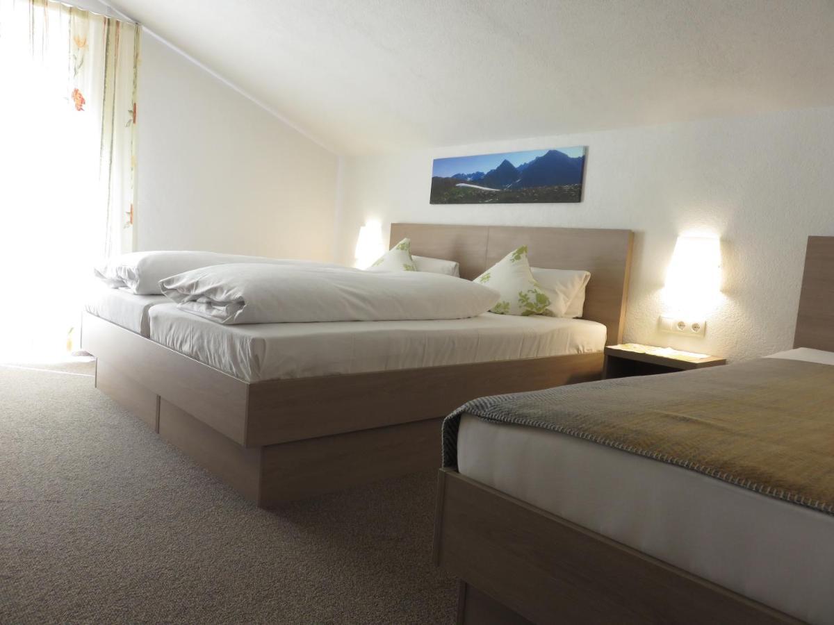Hotel Haus Barbara Nauders Esterno foto
